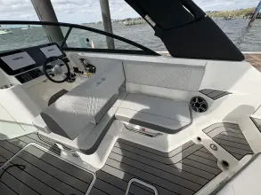 Thumbnail von Sea Ray Sundancer 270