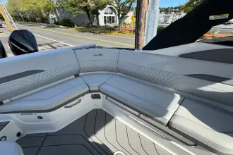 Thumbnail von Sea Ray SLX 280 z silnikiem zewnętrznym