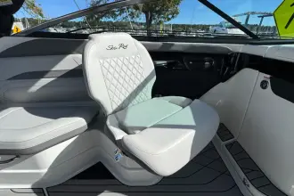 Thumbnail von Sea Ray SLX 280 z silnikiem zewnętrznym