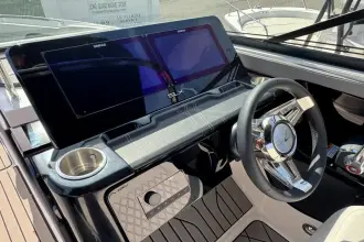 Thumbnail von Sea Ray SLX 280 z silnikiem zewnętrznym