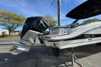 Thumbnail von Sea Ray SLX 280 z silnikiem zewnętrznym