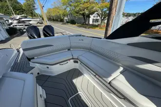 Thumbnail von Sea Ray SLX 280 z silnikiem zewnętrznym
