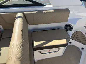 Thumbnail von Sea Ray Sundancer 270