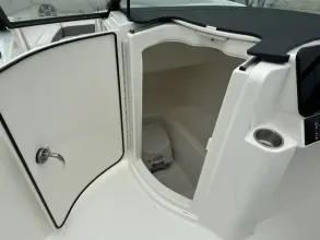 Thumbnail von Sea Ray Sundancer 270