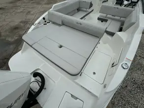 Thumbnail von Sea Ray Sundancer 270