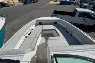 Thumbnail von Sea Ray Sundancer 270