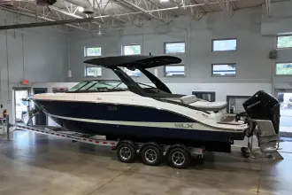 Thumbnail von Sea Ray SLX 280 fuera de borda