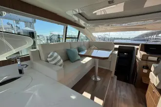 Thumbnail von Cruisers Yachts 46 Cantius
