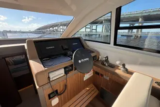 Thumbnail von Cruisers Yachts 46 Cantius