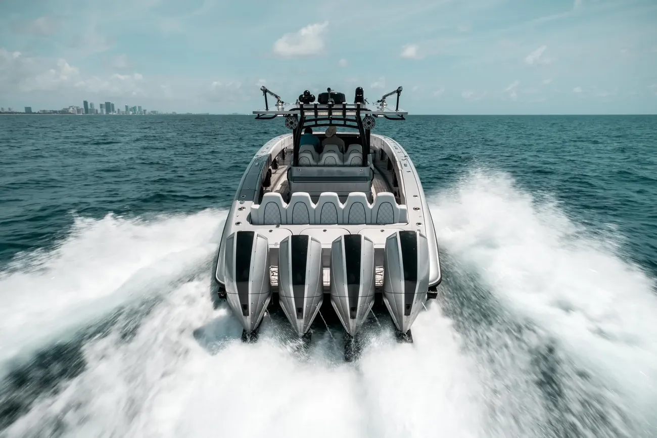 Thumbnail von Midnight Express 43 Open