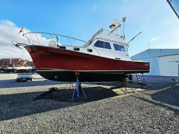 Eastern 	Casco Bay 35 A-LURE