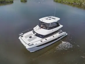 Thumbnail von Aquila 42 Coupe