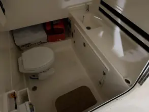 Thumbnail von Boston Whaler Outrage 330