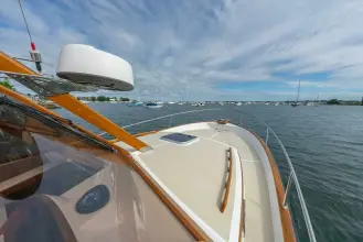 Thumbnail von Coecles Harbor Marine Shelter Island Nomad ELOISE