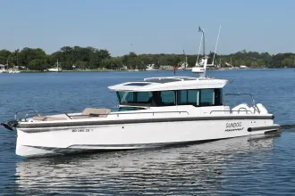 Thumbnail von Axopar 37 XC Cross Cabin Sundog