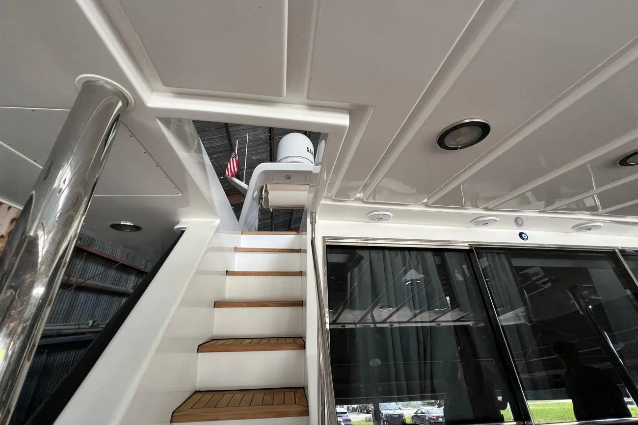 Thumbnail von Falcon 106 M/Y Q