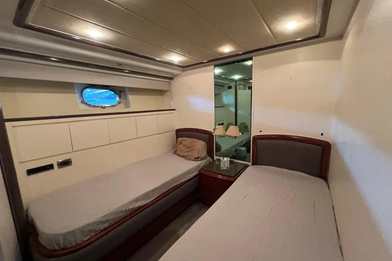 Thumbnail von Falcon 106 M/Y Q