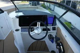 Thumbnail von Sea Ray SDX 270 Surf