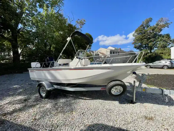 Boston Whaler 170 Montauk