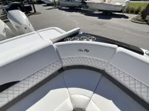 Thumbnail von Sea Ray SLX 280 z silnikiem zewnętrznym