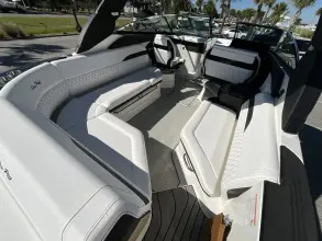 Thumbnail von Sea Ray SLX 280 z silnikiem zewnętrznym