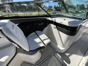 Thumbnail von Sea Ray SLX 280 z silnikiem zewnętrznym