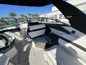 Thumbnail von Sea Ray SLX 280 z silnikiem zewnętrznym