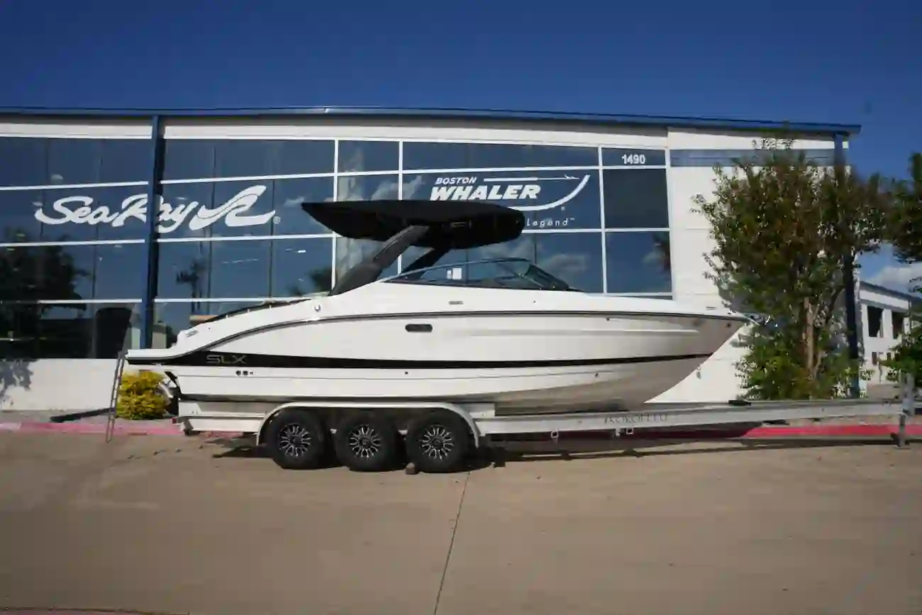 Sea Ray SLX 280