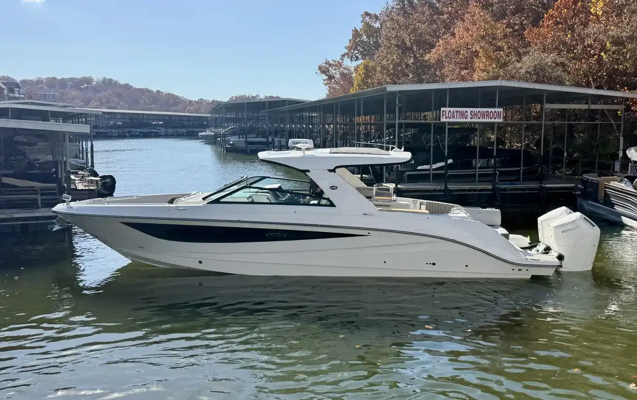 Sea Ray SLX 400 Hors-bord