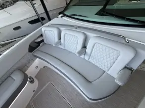 Thumbnail von Sea Ray SLX 400 Hors-bord