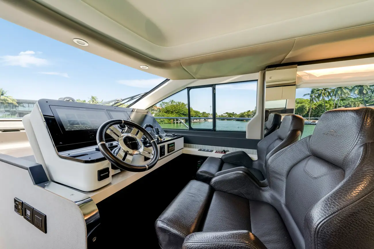 Thumbnail von Azimut 60 Fly