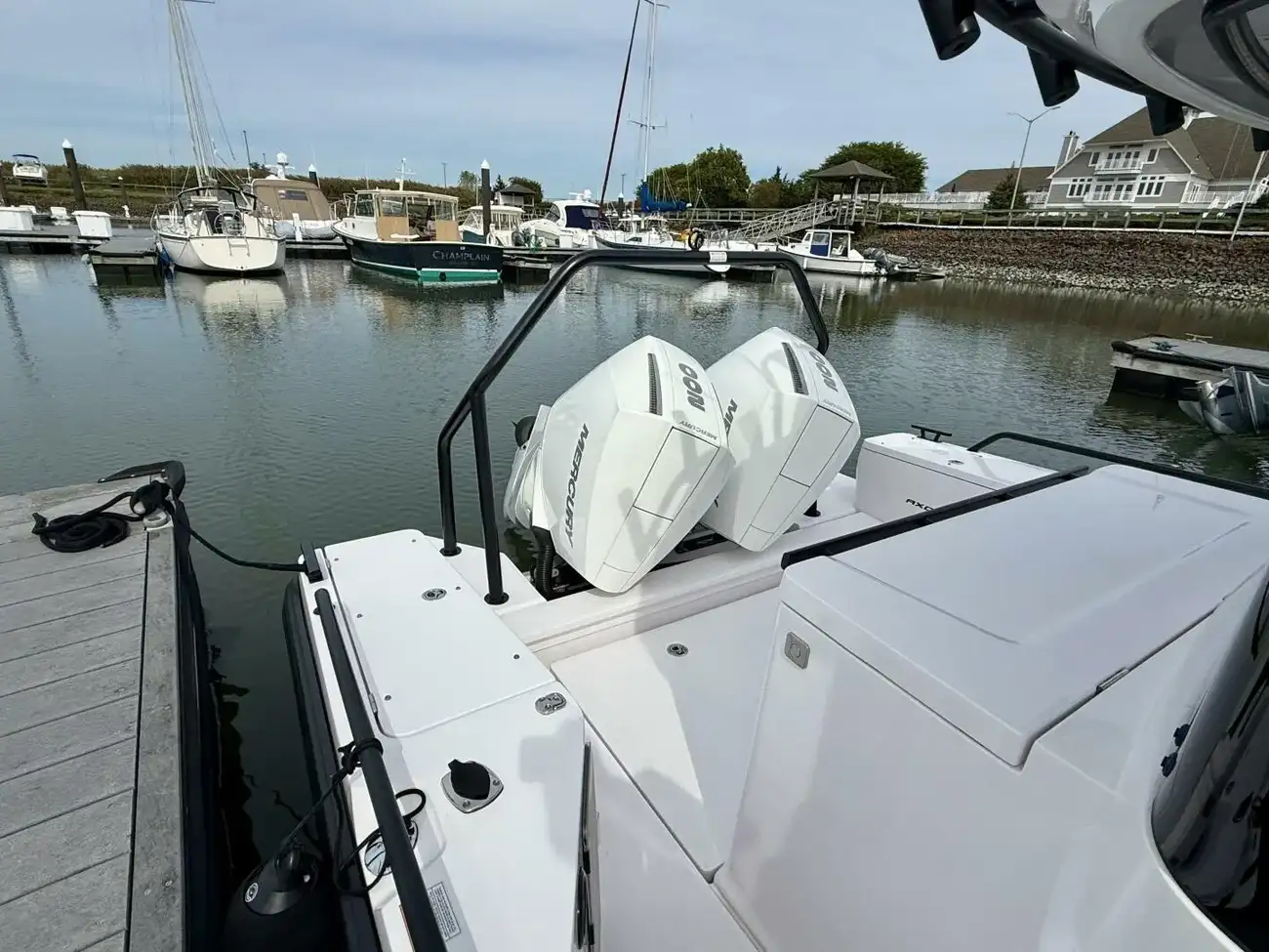 Thumbnail von Axopar 28 Cabin Macchina