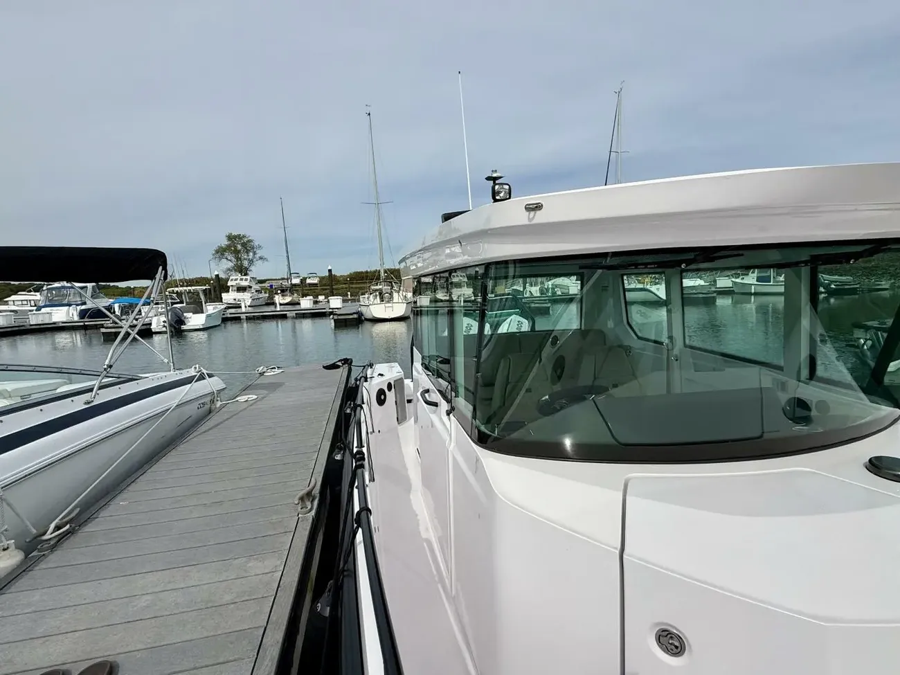 Thumbnail von Axopar 28 Cabin Macchina