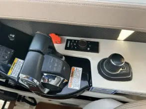 Thumbnail von Sea Ray SLX 400