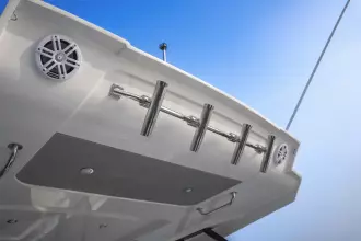 Thumbnail von Cruisers Yachts 38 VTR