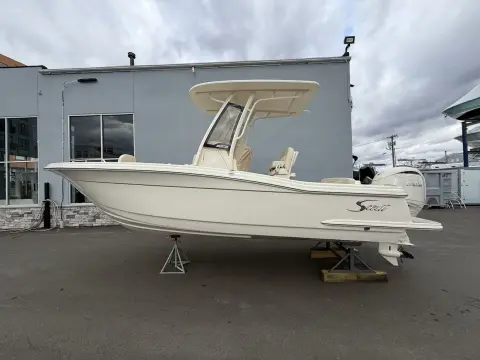 Scout 215 XSF