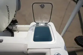 Thumbnail von Boston Whaler 230 Outrage