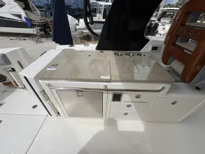 Thumbnail von Boston Whaler 380 Realm