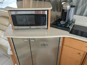 Thumbnail von Meridian 411 Sedan Lady Di