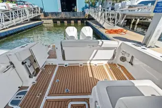 Thumbnail von Boston Whaler 320 Vantage