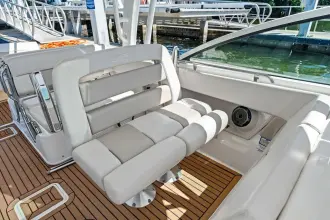Thumbnail von Boston Whaler 320 Vantage