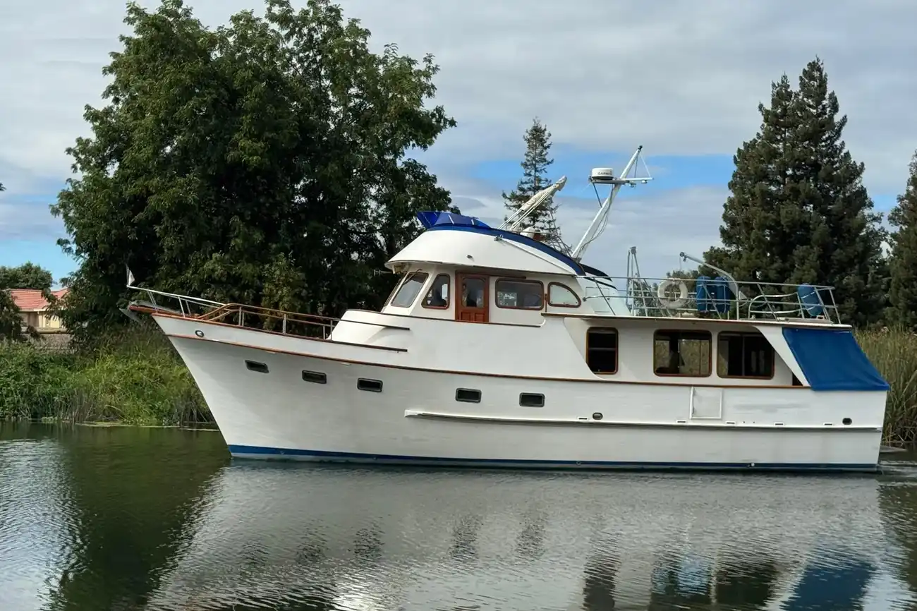Defever 49 Pilothouse