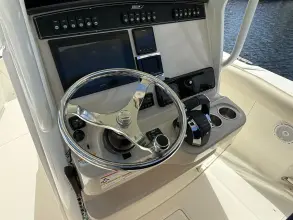 Thumbnail von Boston Whaler 250 Outrage