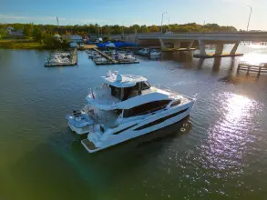 Thumbnail von Aquila 54 Yacht