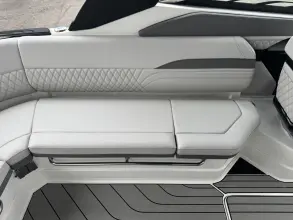 Thumbnail von Sea Ray SLX 280