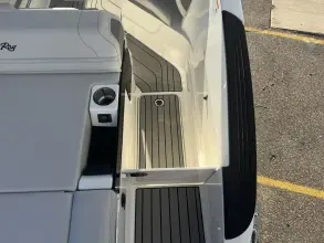 Thumbnail von Sea Ray SLX 260