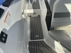 Thumbnail von Sea Ray SLX 260