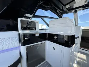 Thumbnail von Sea Ray 370 Sundancer Außenborder