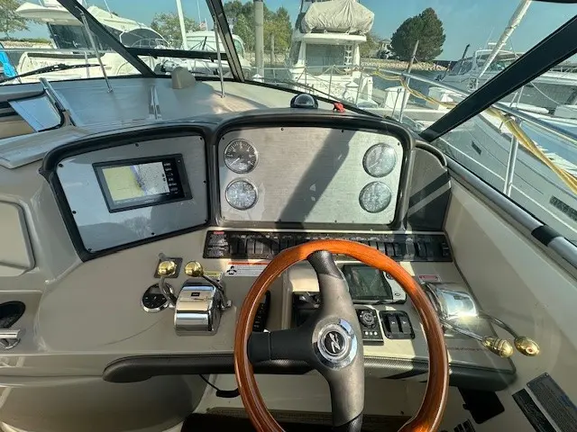 Thumbnail von Sea Ray 380 Sundancer