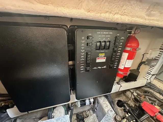 Thumbnail von Sea Ray 380 Sundancer